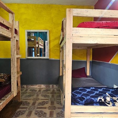 Shanti Cafe & Hostels Kasol Bagian luar foto