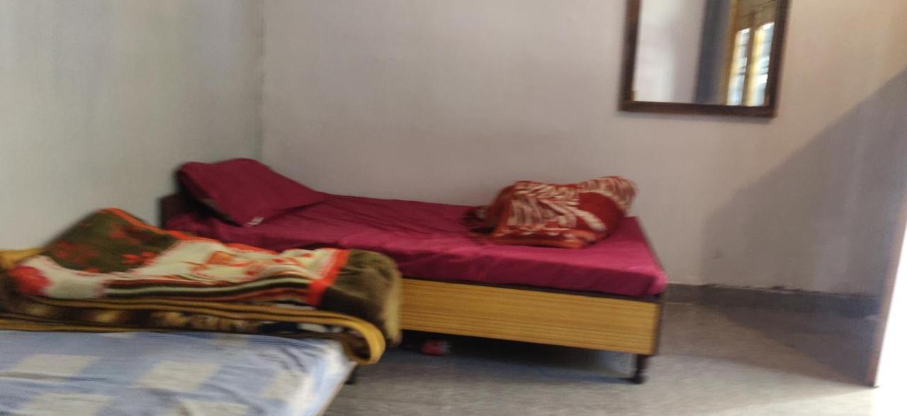 Shanti Cafe & Hostels Kasol Bagian luar foto