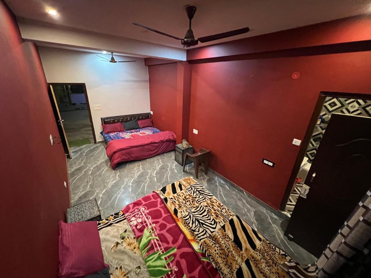 Shanti Cafe & Hostels Kasol Bagian luar foto