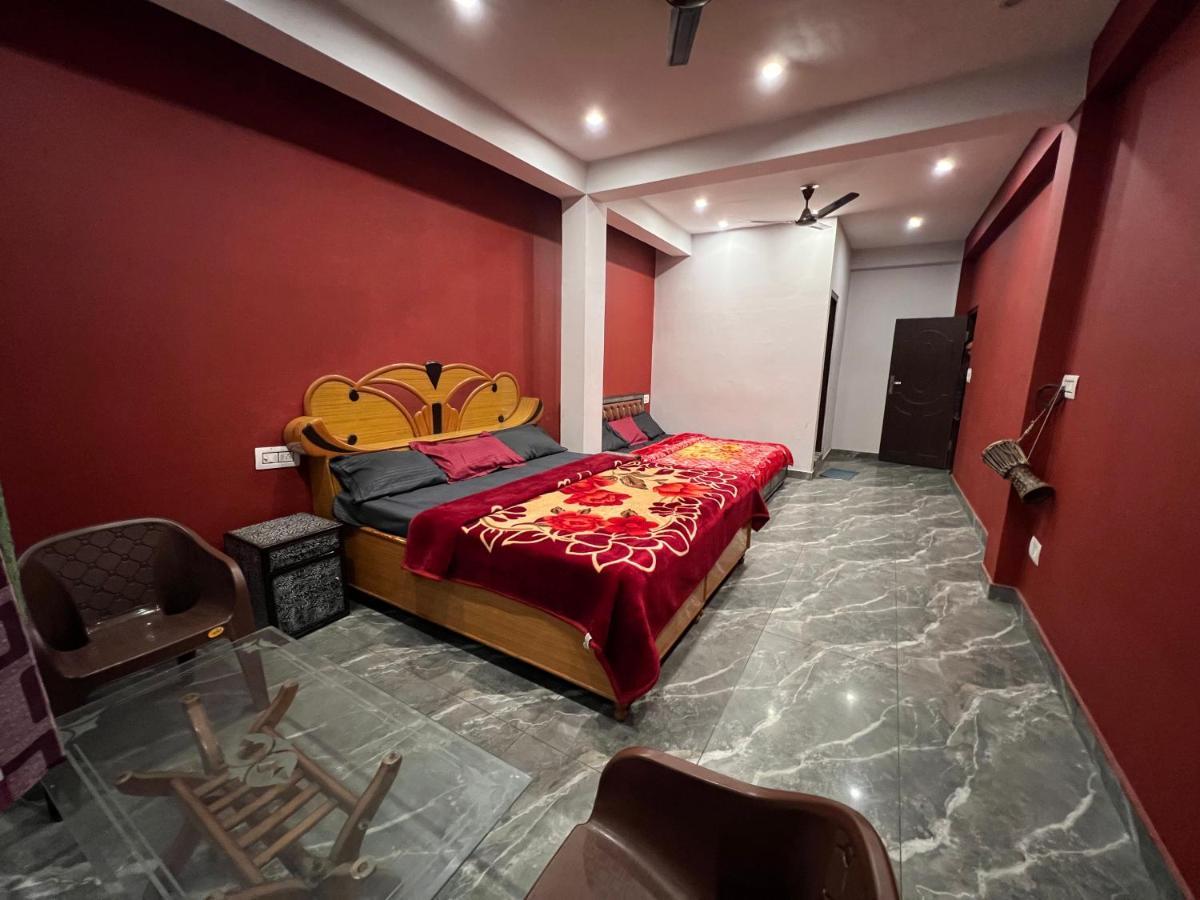 Shanti Cafe & Hostels Kasol Bagian luar foto