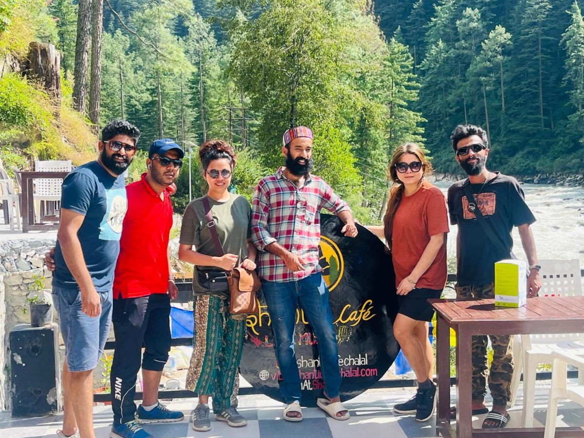 Shanti Cafe & Hostels Kasol Bagian luar foto