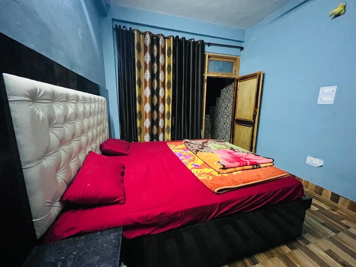 Shanti Cafe & Hostels Kasol Bagian luar foto